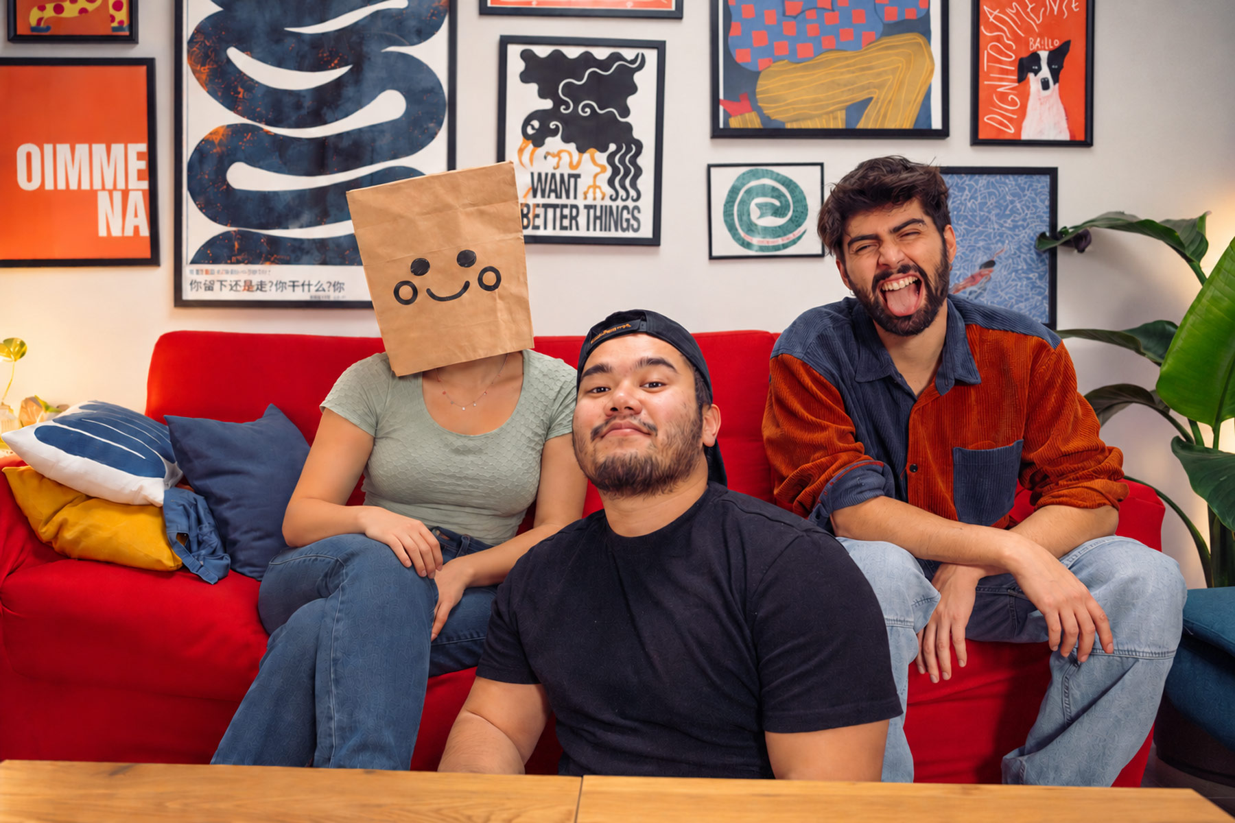 Il team di OM Vision Studio: Pietro, Khet e Laura